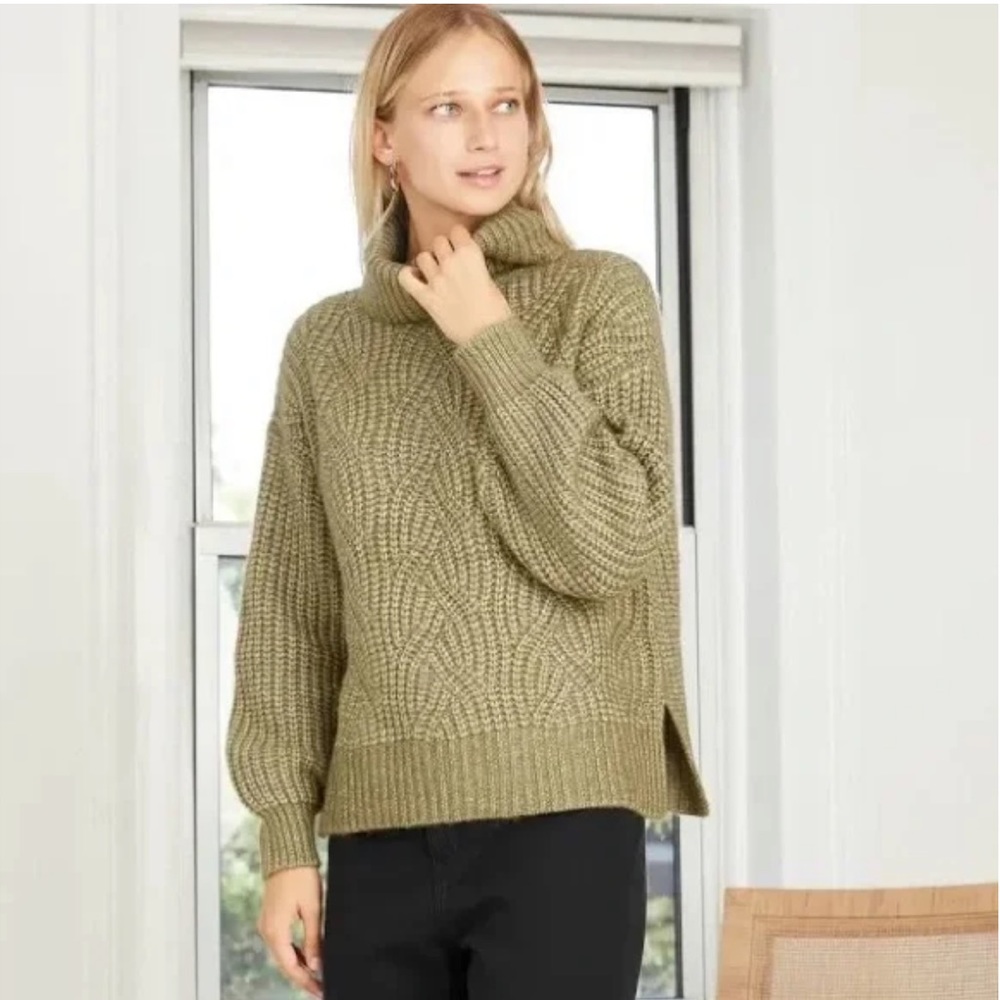 A New Day Turtleneck Pullover Sweater- Green